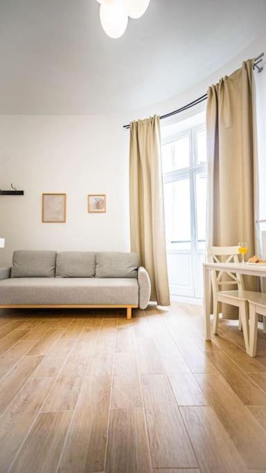 Lovely Apartment In Warszawa Zewnętrze zdjęcie