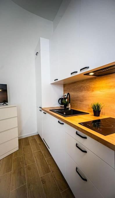 Lovely Apartment In Warszawa Zewnętrze zdjęcie