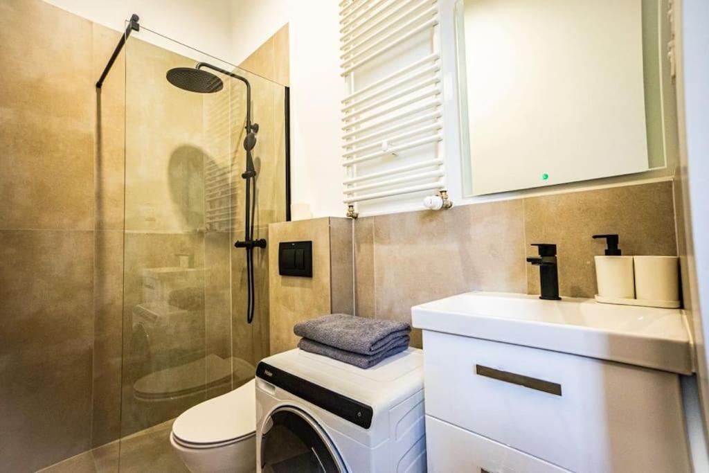 Lovely Apartment In Warszawa Zewnętrze zdjęcie