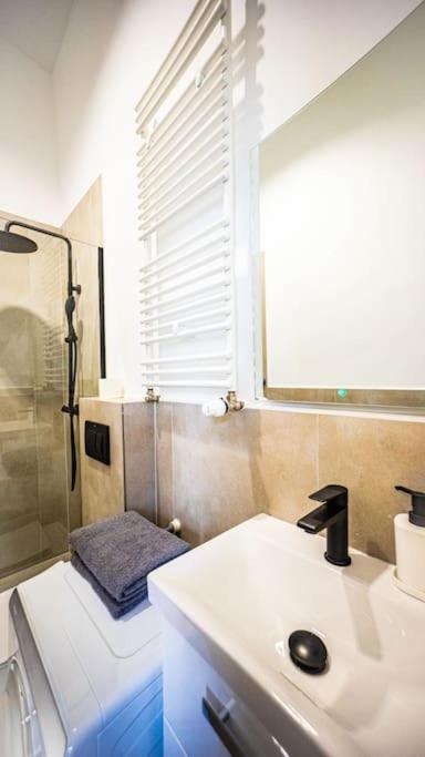 Lovely Apartment In Warszawa Zewnętrze zdjęcie